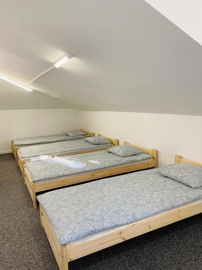 Hostel Warszawa Ursynow Екстер'єр фото