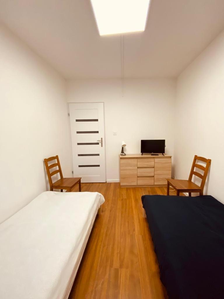 Hostel Warszawa Ursynow Екстер'єр фото